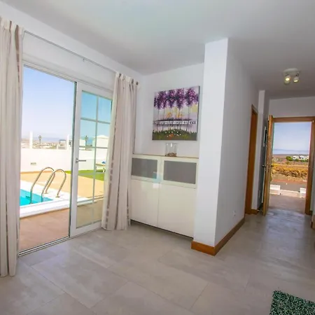 228 - Casa Luca By Now Ltd * プラヤ・ブランカ